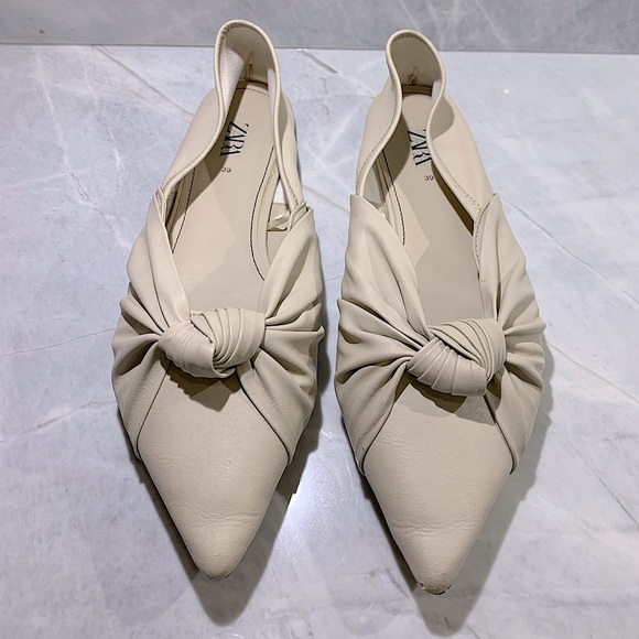 Zara cream leather soft back ballet flats  with top knot size 39 - Picture 2 of 9